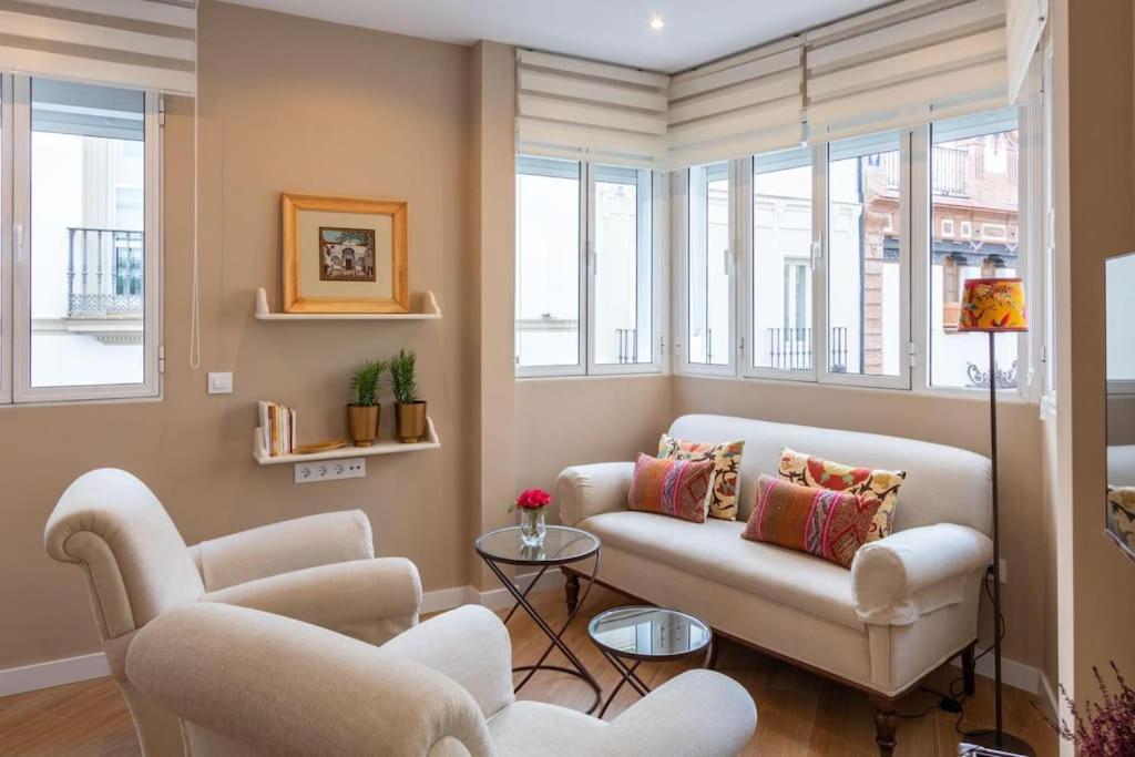 Plaza Nueva Deluxe Suite By Valcambre إشبيلية المظهر الخارجي الصورة