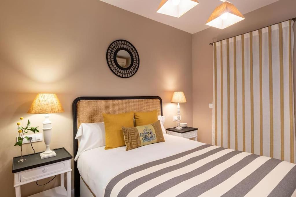 Plaza Nueva Deluxe Suite By Valcambre إشبيلية المظهر الخارجي الصورة
